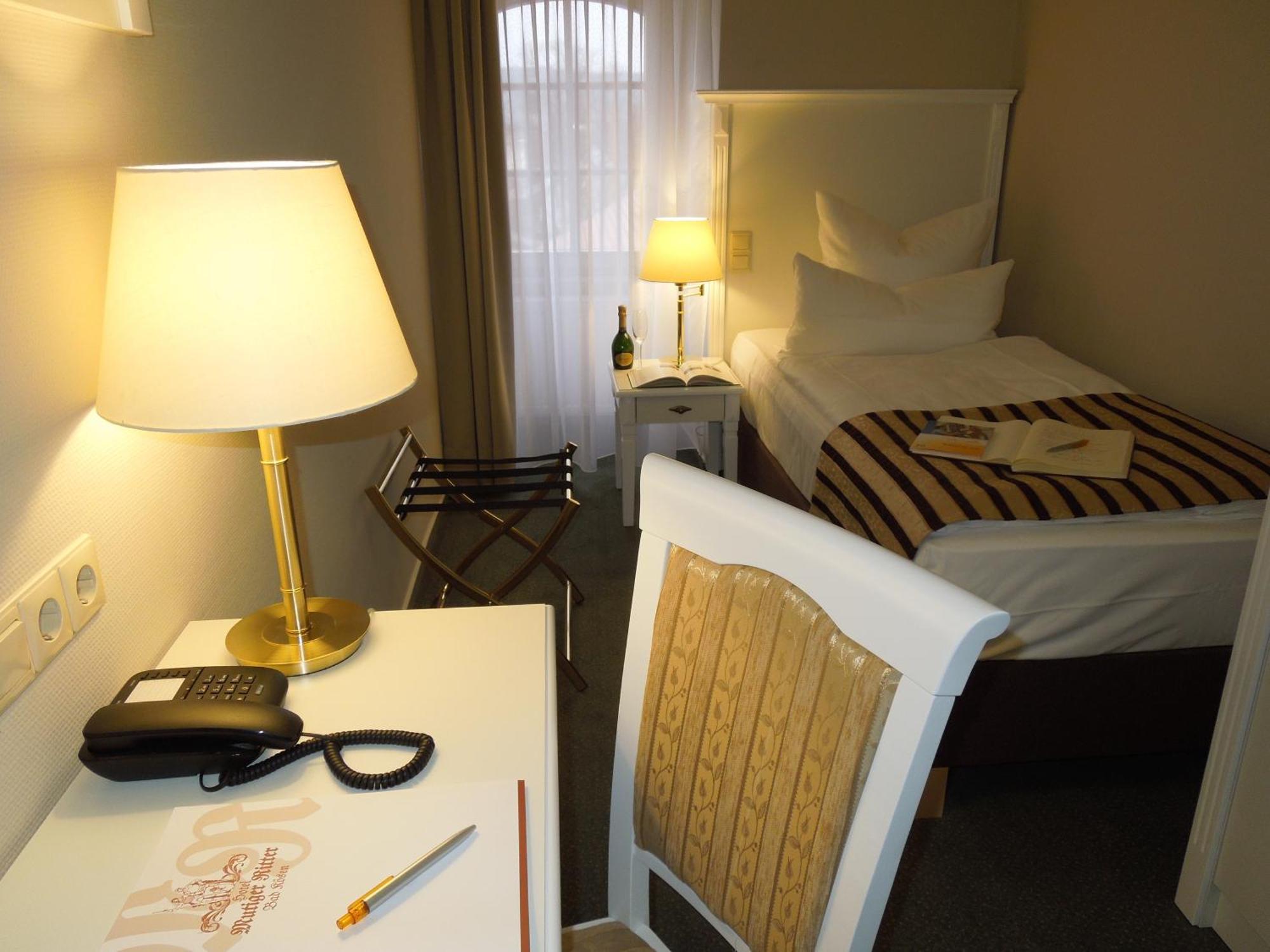 Hotel Mutiger Ritter Bad Kosen Oda fotoğraf