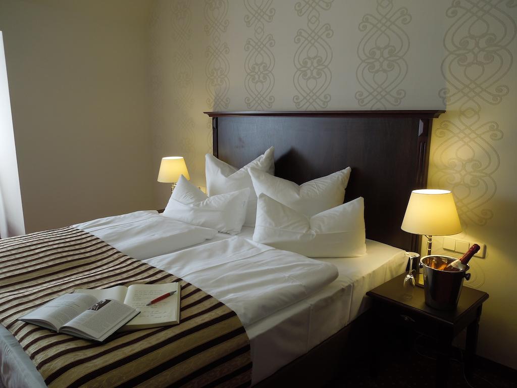 Hotel Mutiger Ritter Bad Kosen Oda fotoğraf