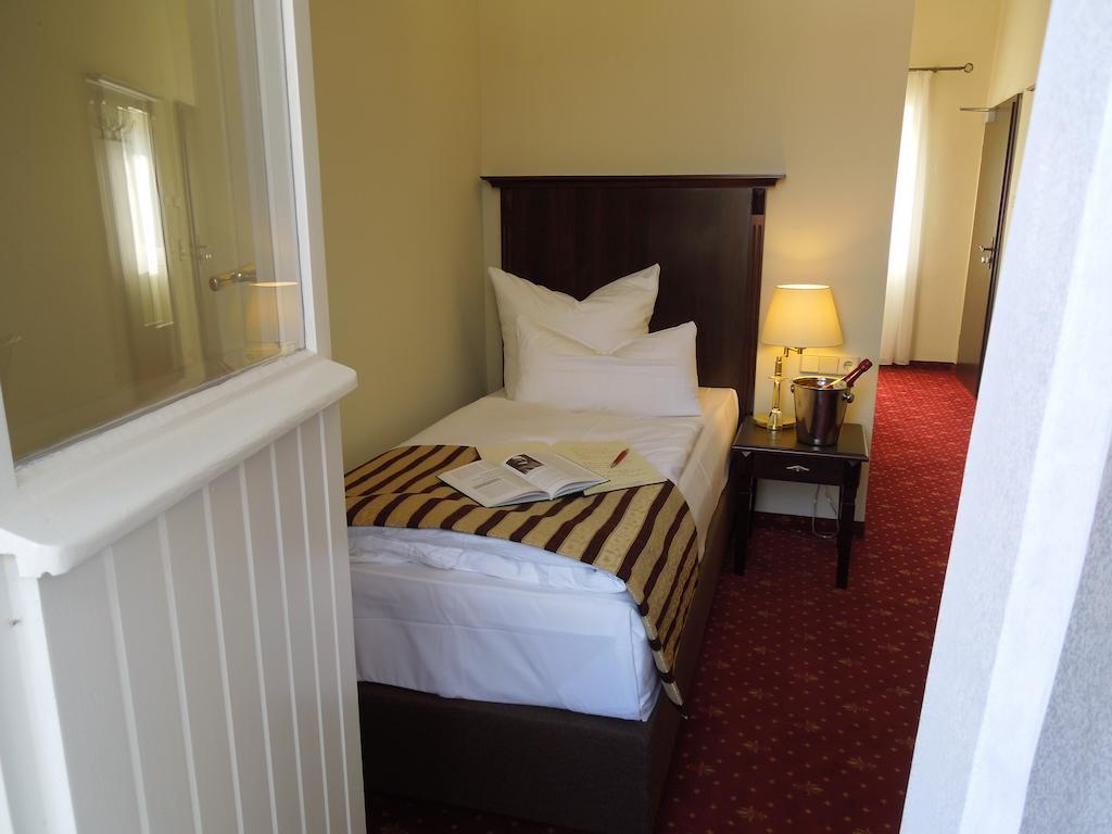 Hotel Mutiger Ritter Bad Kosen Oda fotoğraf