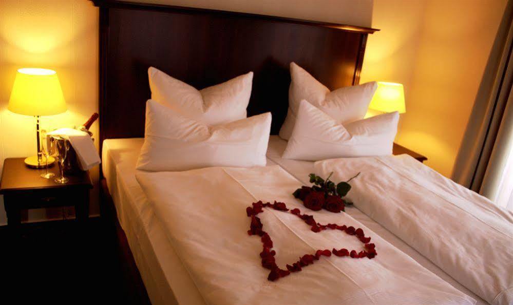 Hotel Mutiger Ritter Bad Kosen Dış mekan fotoğraf